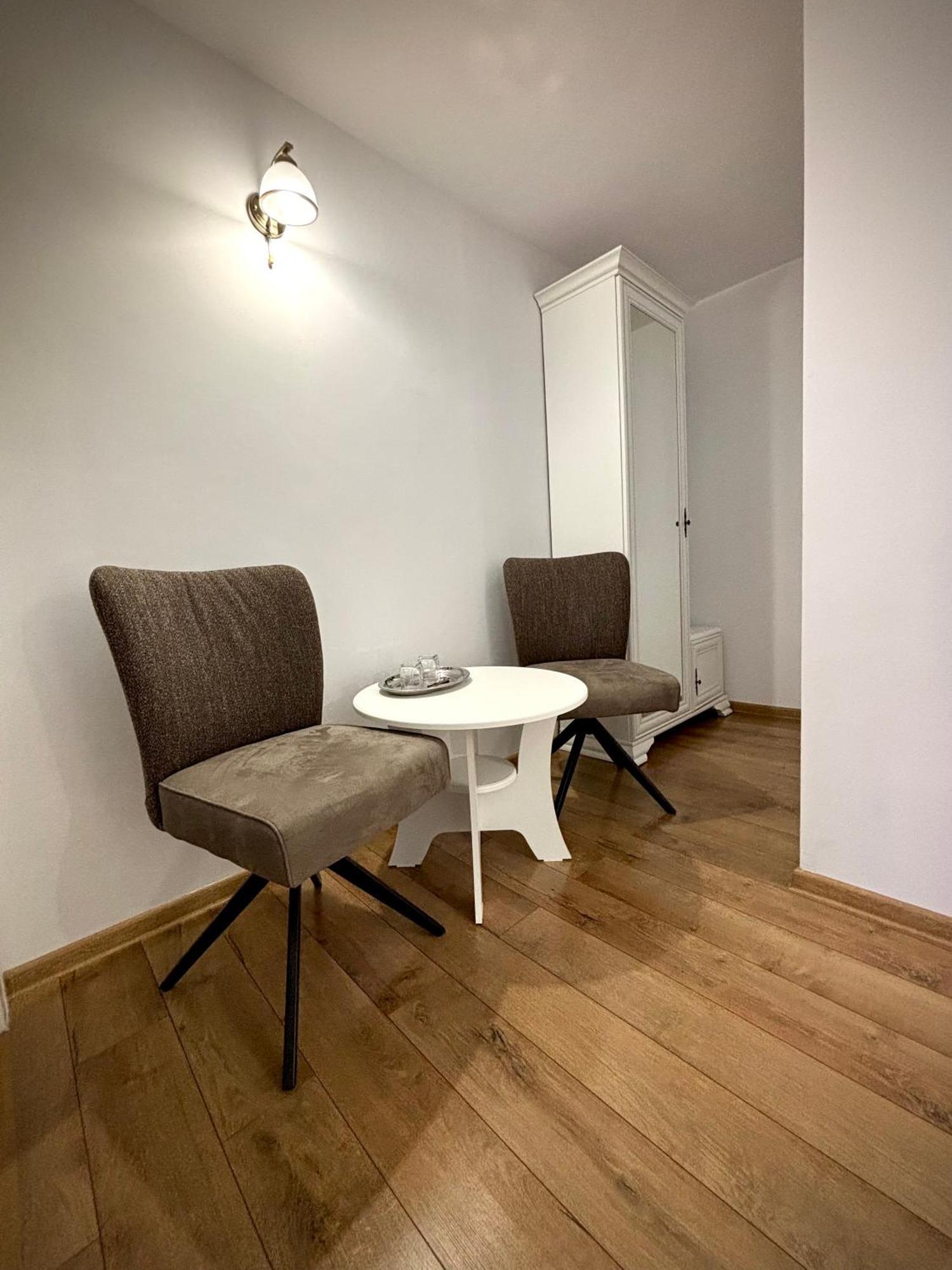 Pensiunea Casa-Stefanel Sadova  Exteriér fotografie